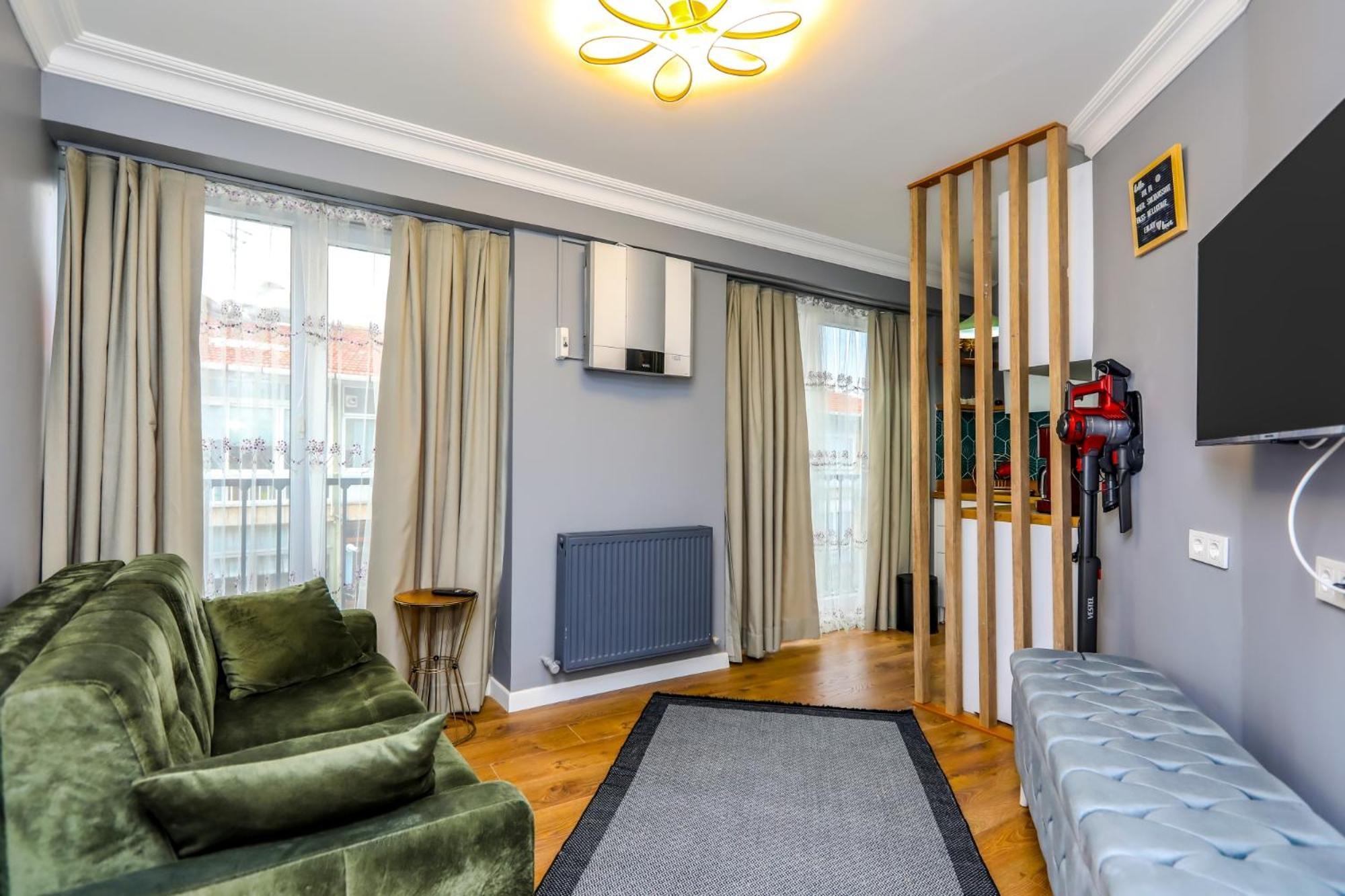 Lovely Flat 500 M To Uskudar Ferry Station Istanboel Buitenkant foto