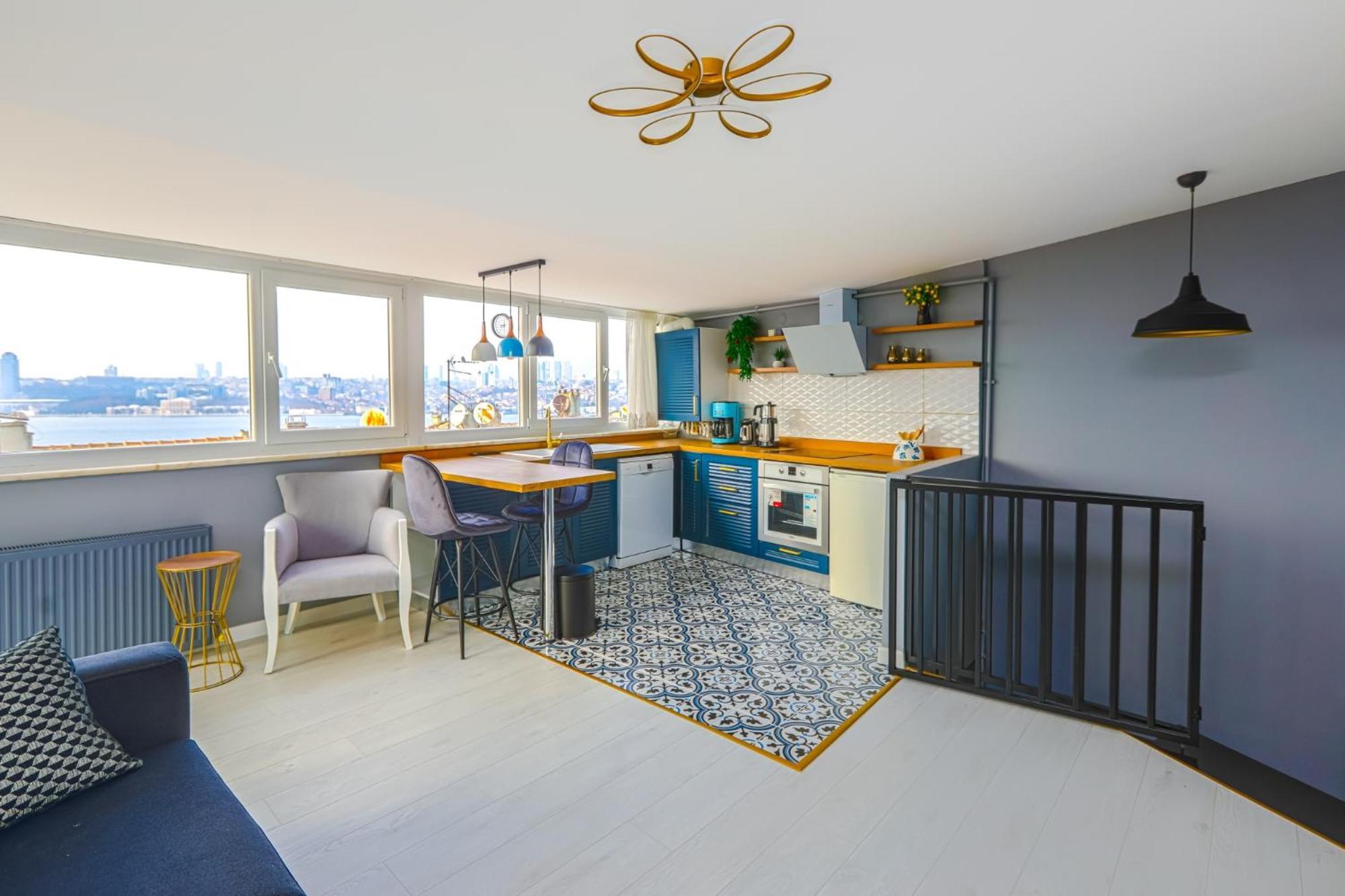 Lovely Flat 500 M To Uskudar Ferry Station Istanboel Buitenkant foto